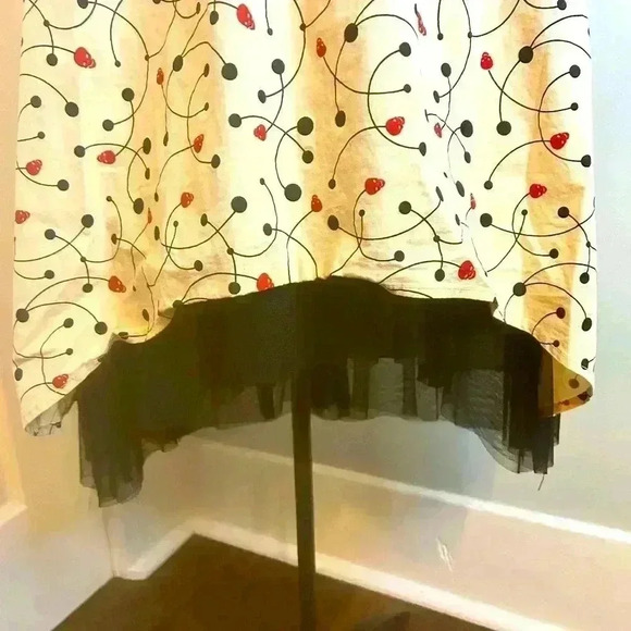 Sourpuss Retro‎ Pinup Style Womens M Red Skulls Empire Waist Tulle Lined Dress - Picture 3 of 12